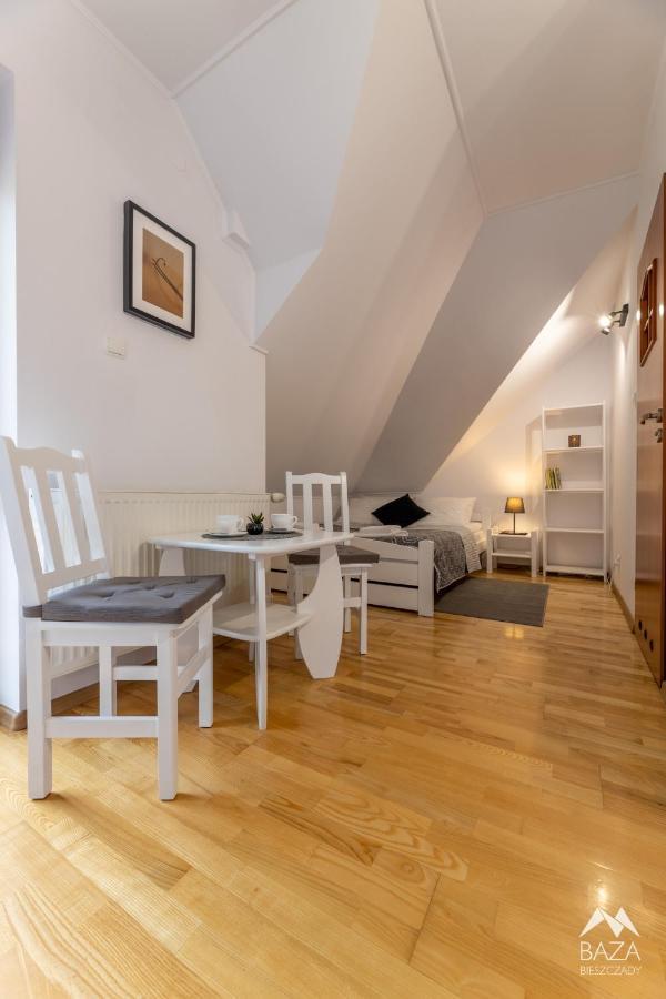 Apartamento Baza Bieszczady Ustrzyki Dolne Exterior foto